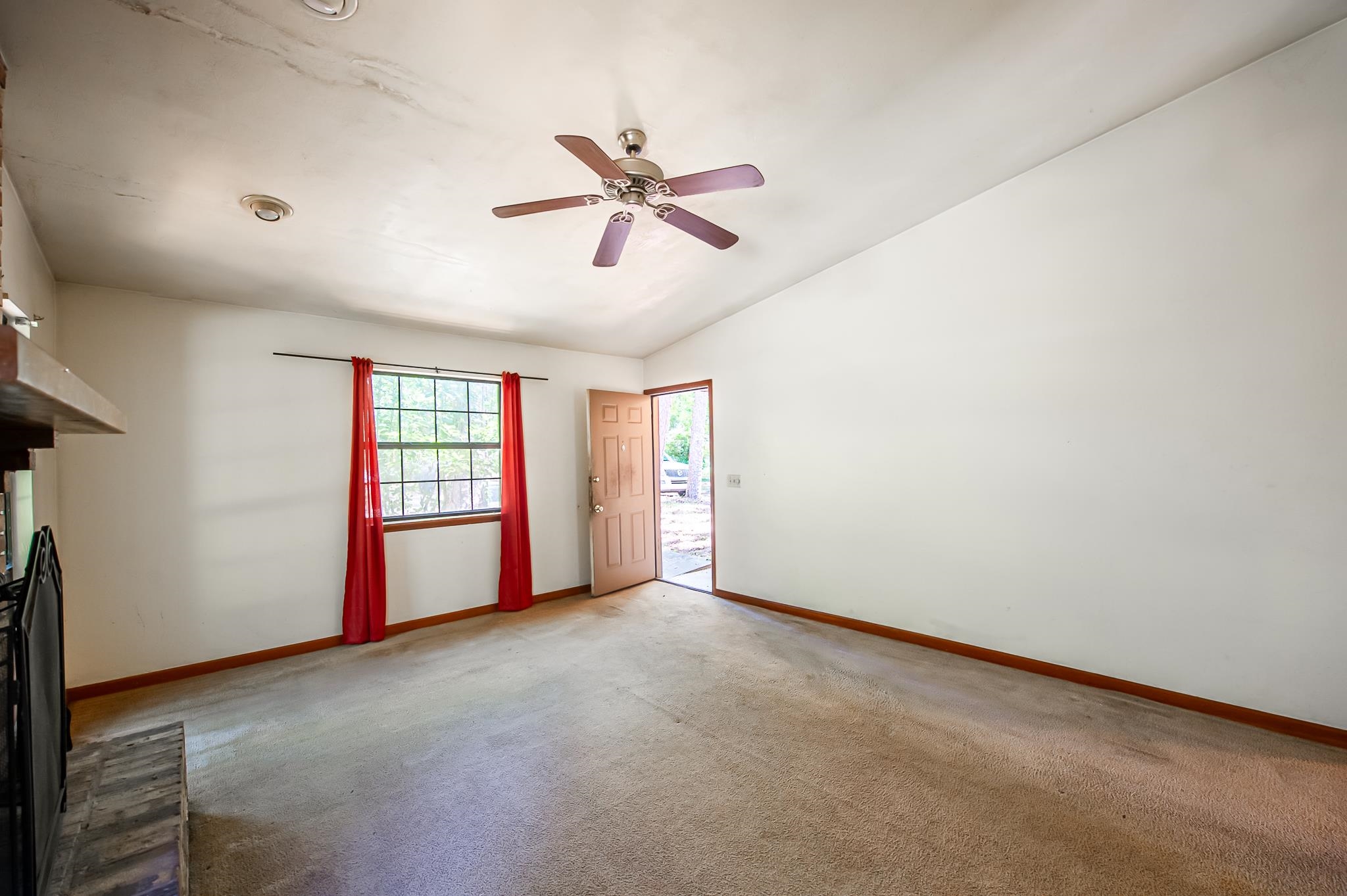 2543 Panther Creek