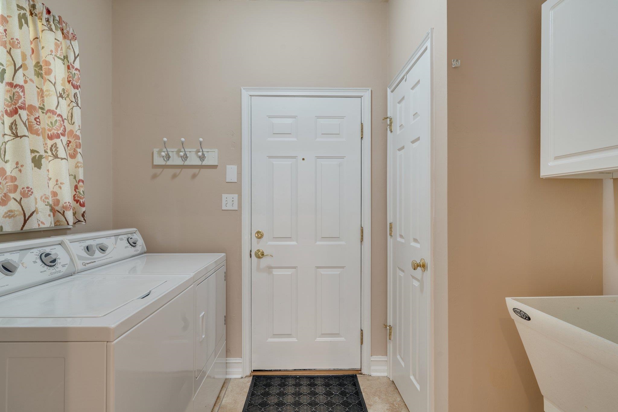 3098 White Ibis Way