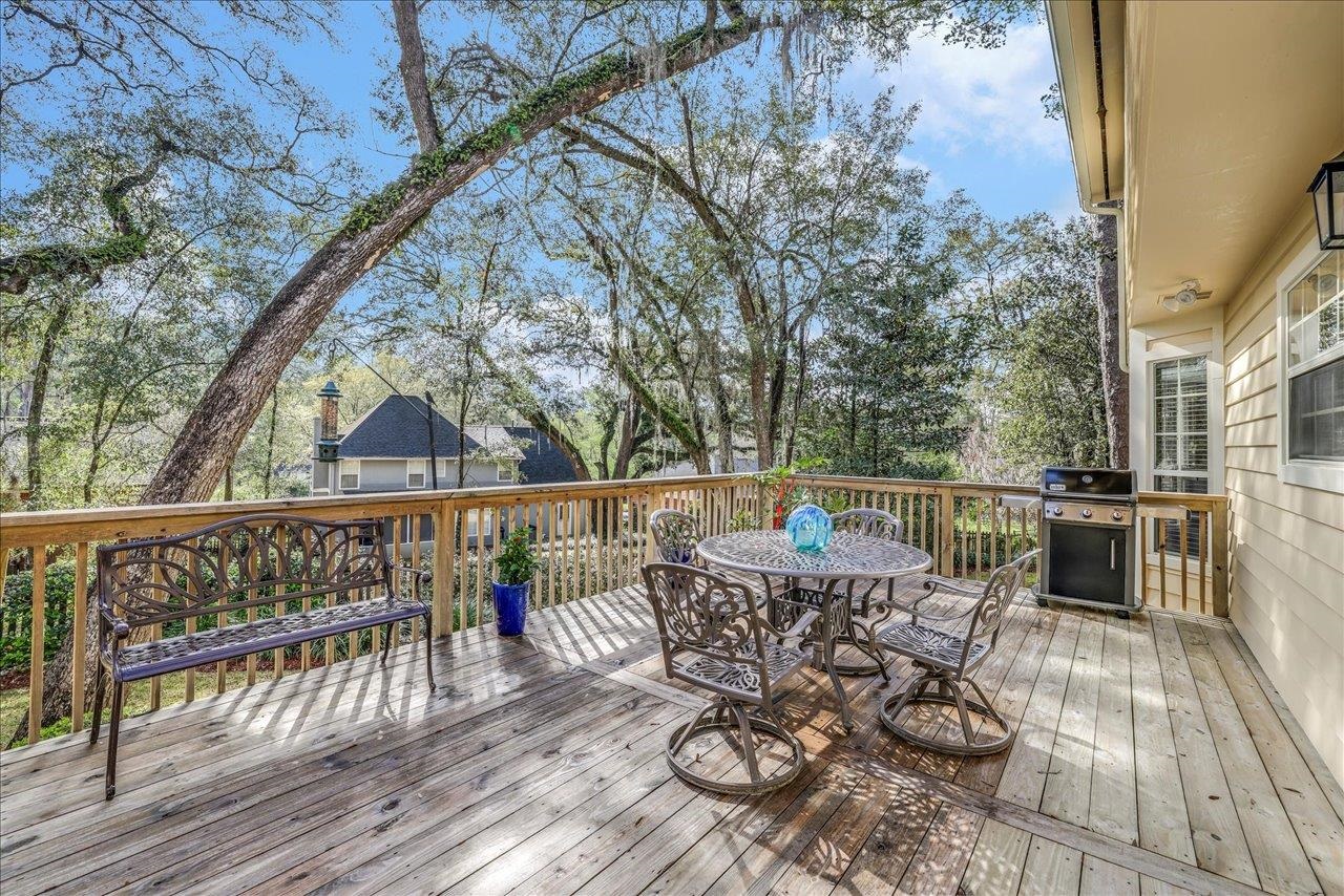 2905 KEW Court