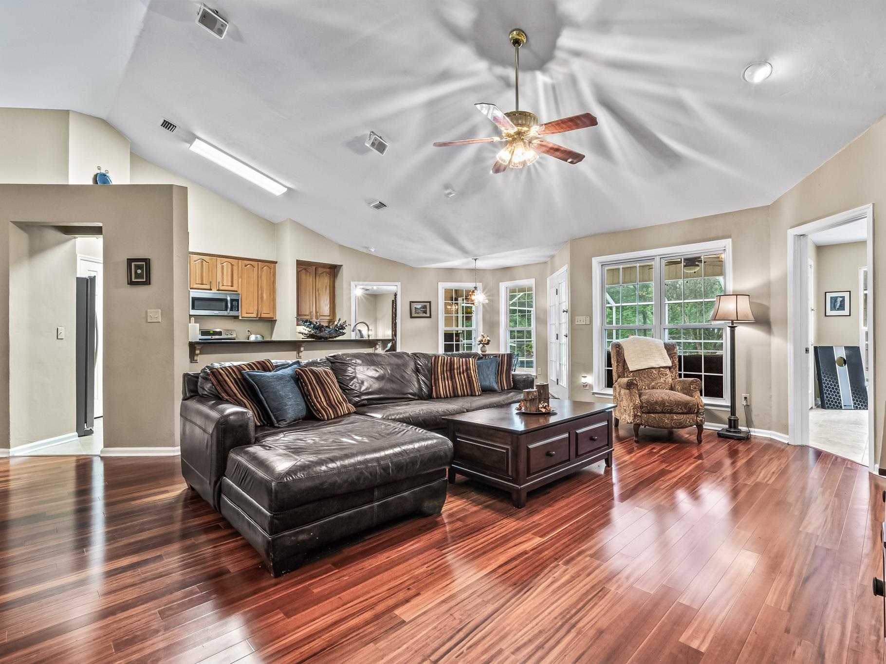 10533 Lake Iamonia Drive