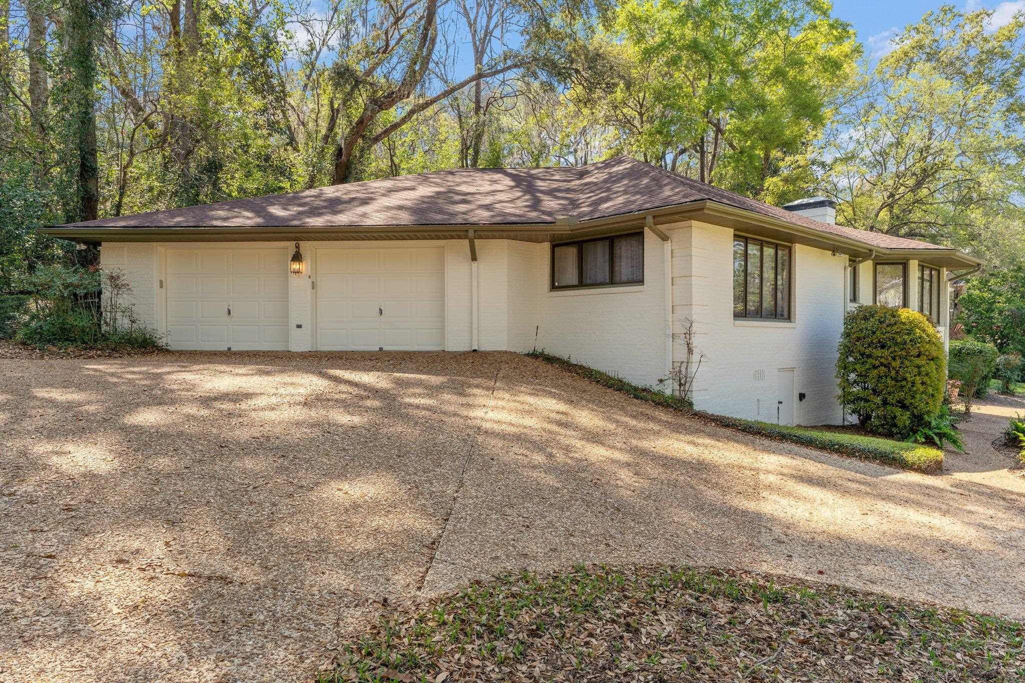 2570 Noble Drive