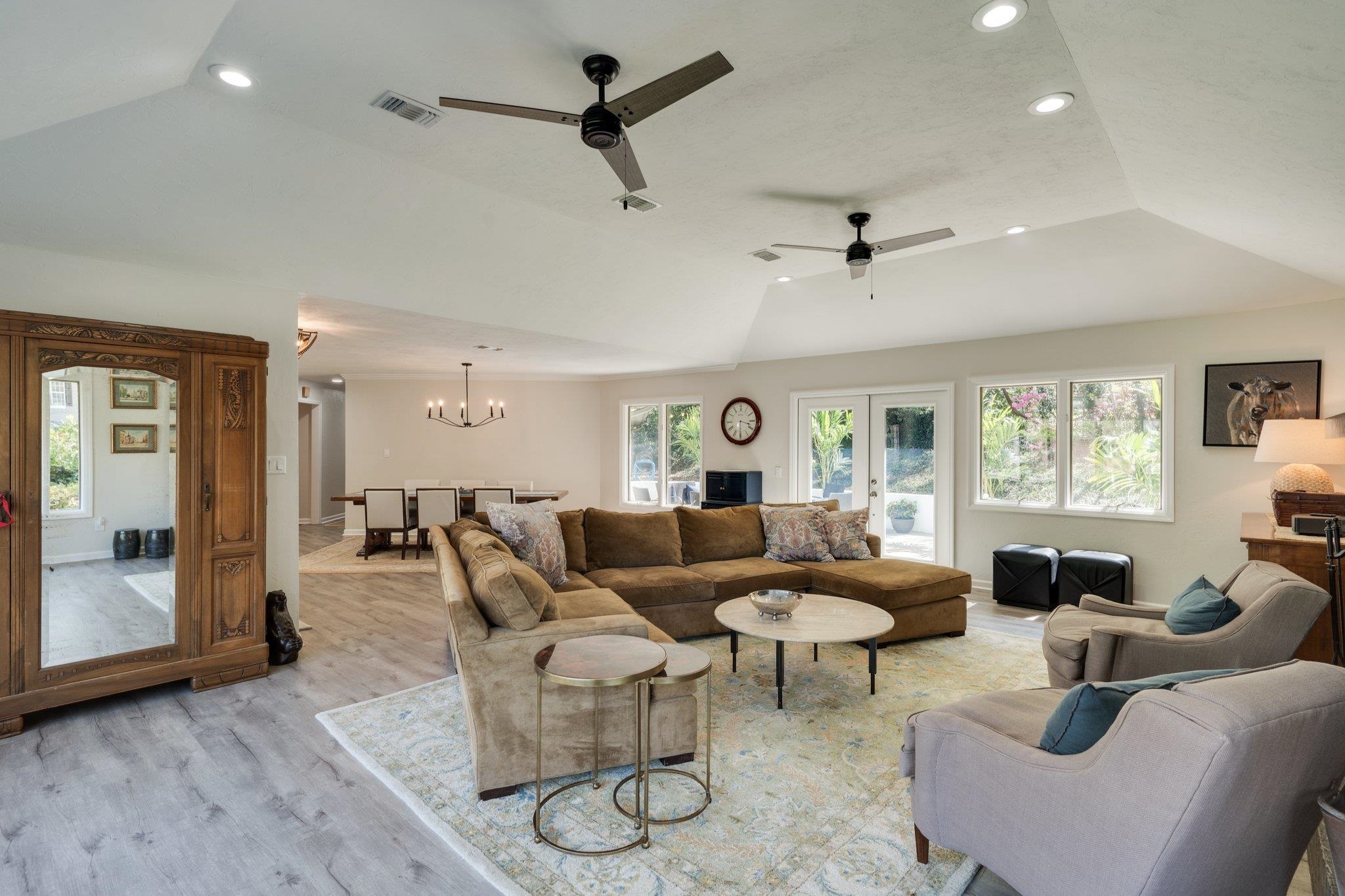 2570 Noble Drive