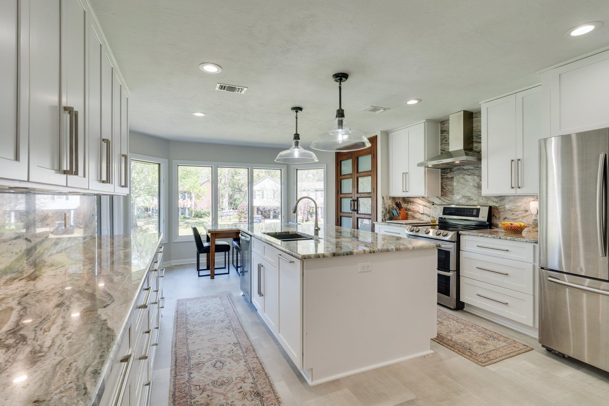 2570 Noble Drive