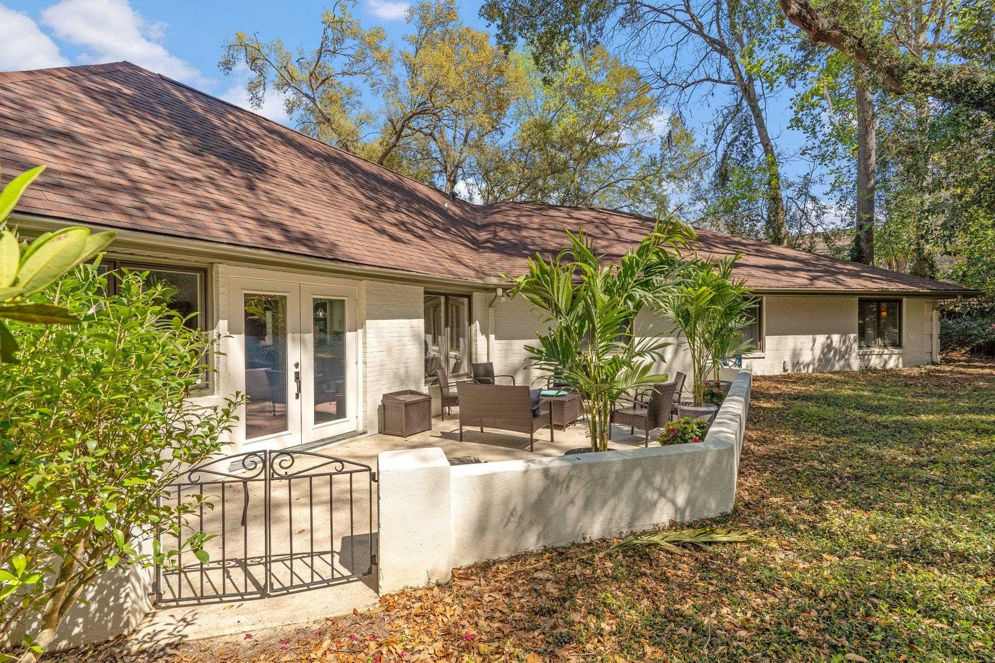 2570 Noble Drive