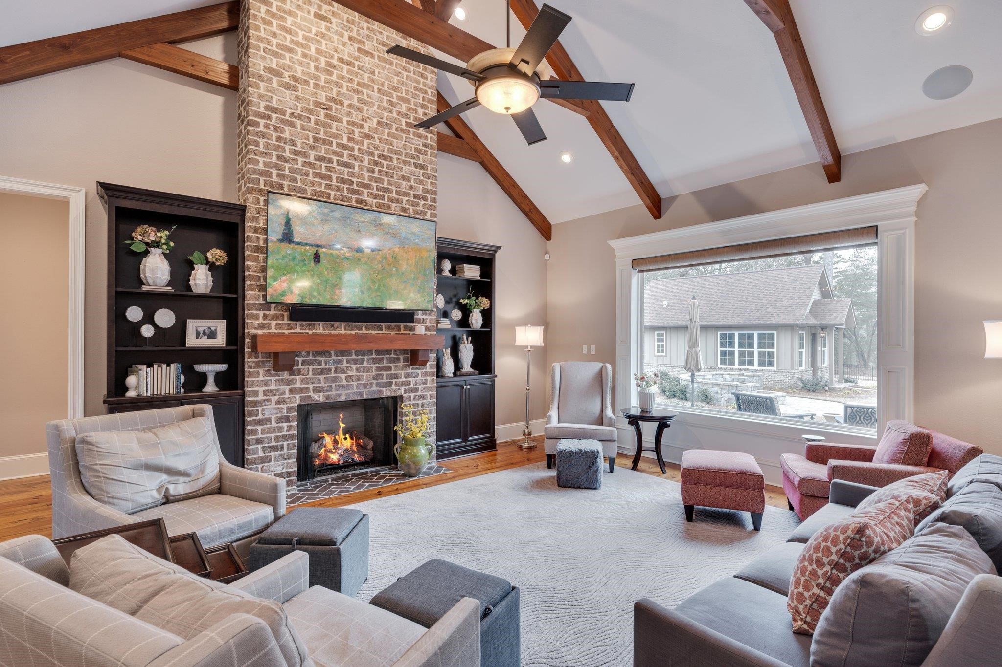 6641 Lake Pisgah Drive