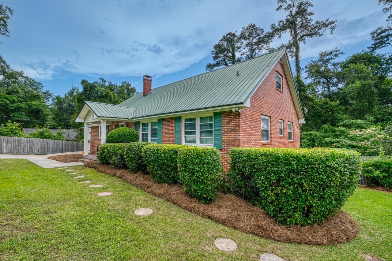 2310 Don Andres Avenue