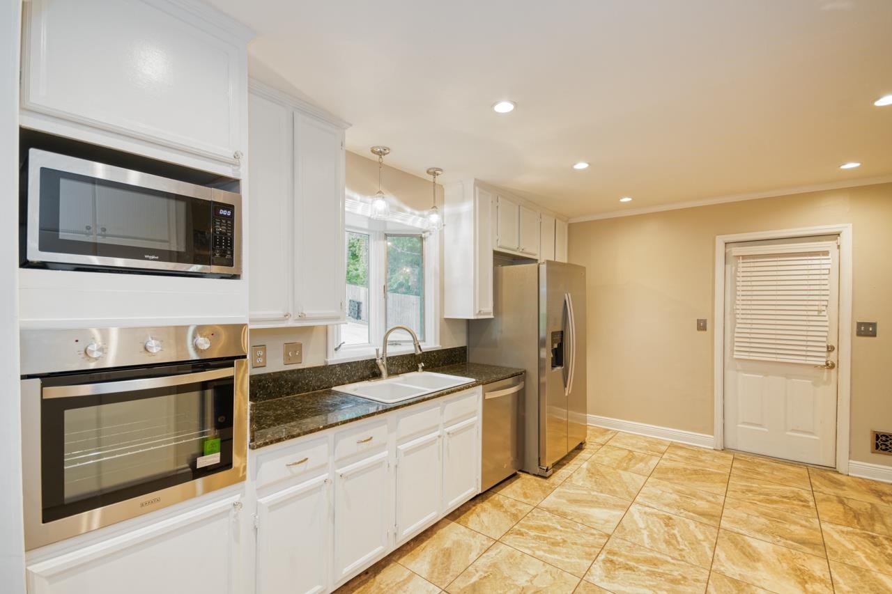 2310 Don Andres Avenue