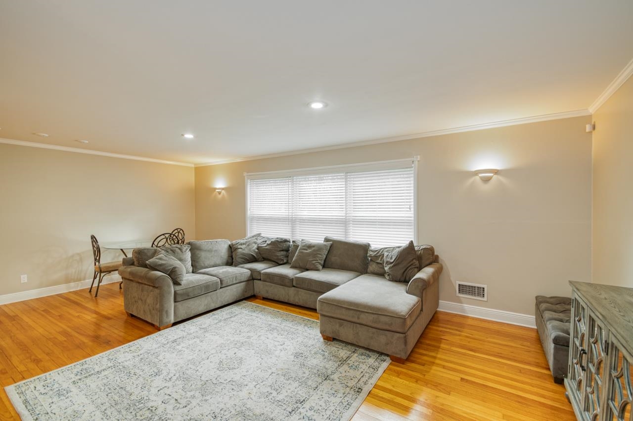 2310 Don Andres Avenue