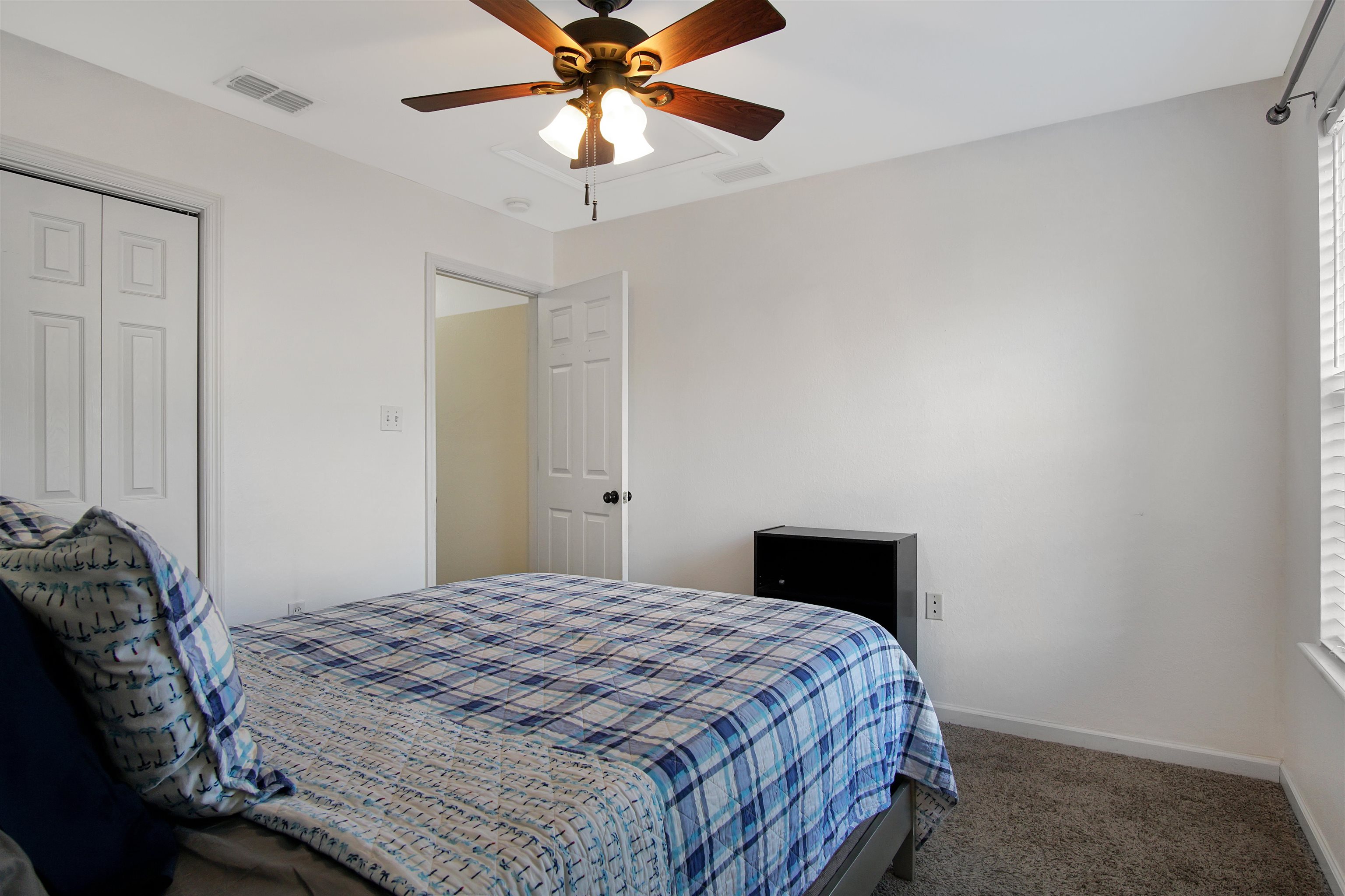 2738 W Tharpe Street Unit: 2204