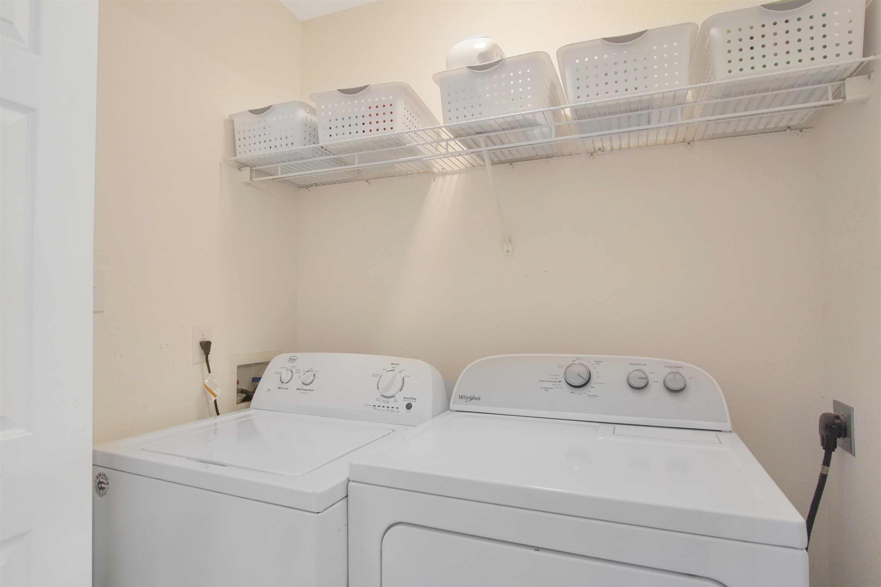 2738 W Tharpe Street Unit: 2204