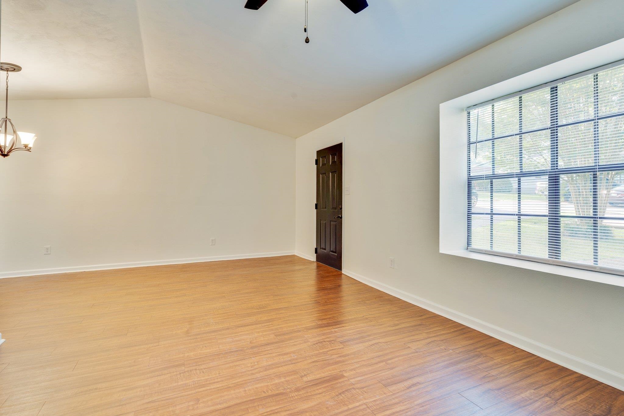1136 Brafforton Drive