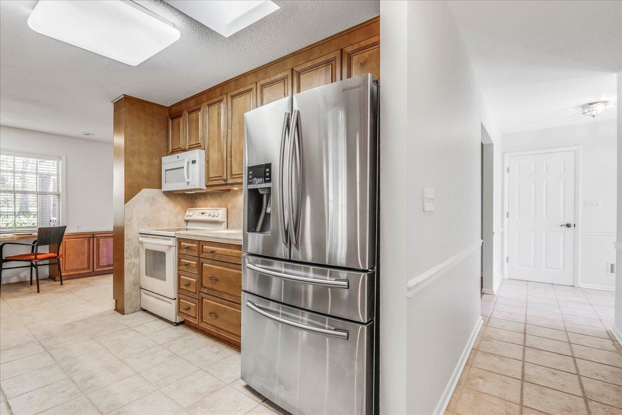 3721 Lifford Circle