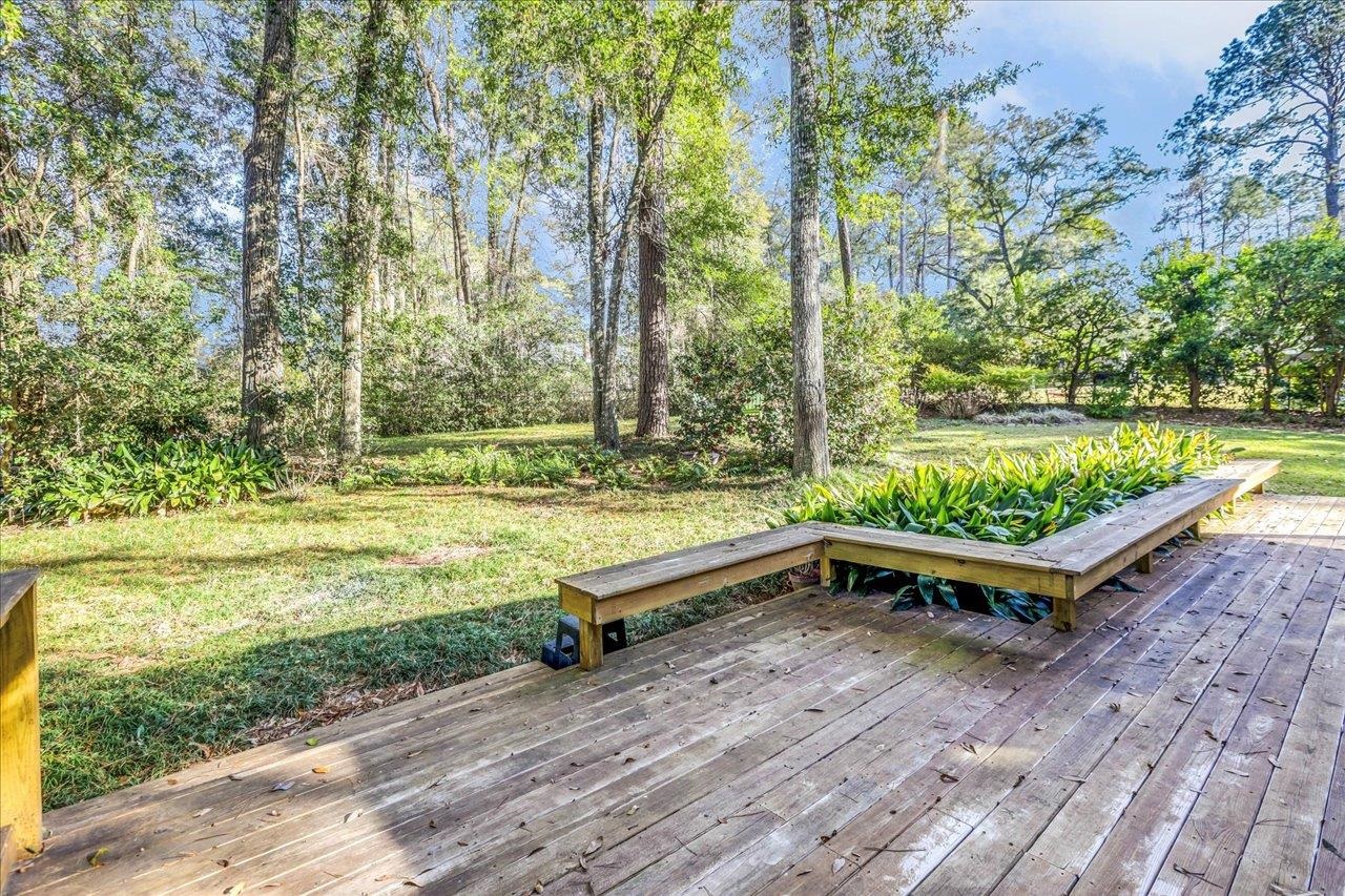 3721 Lifford Circle