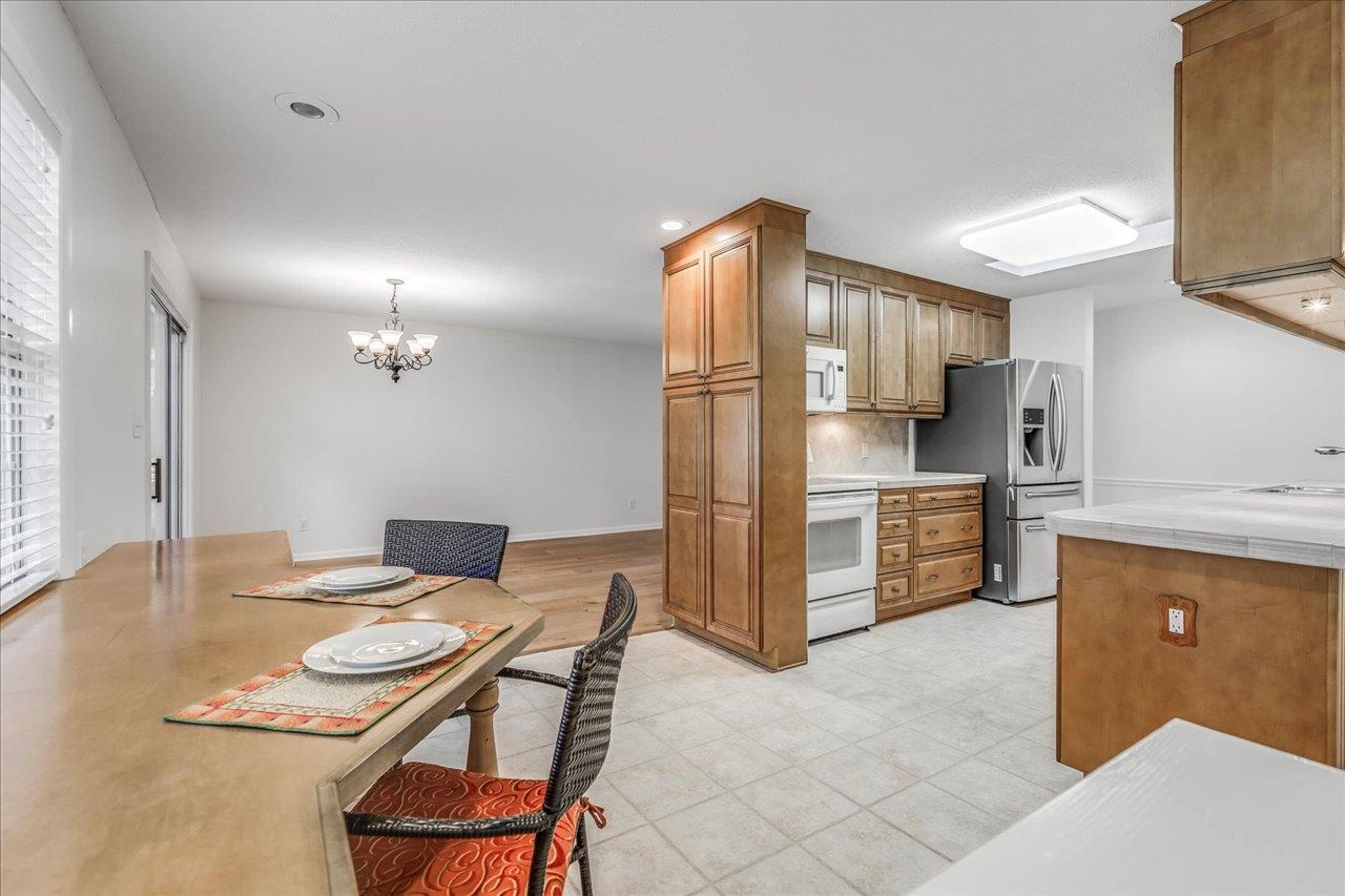 3721 Lifford Circle