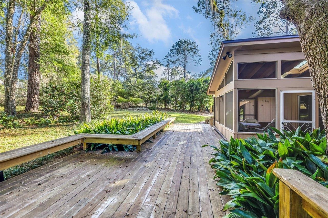 3721 Lifford Circle