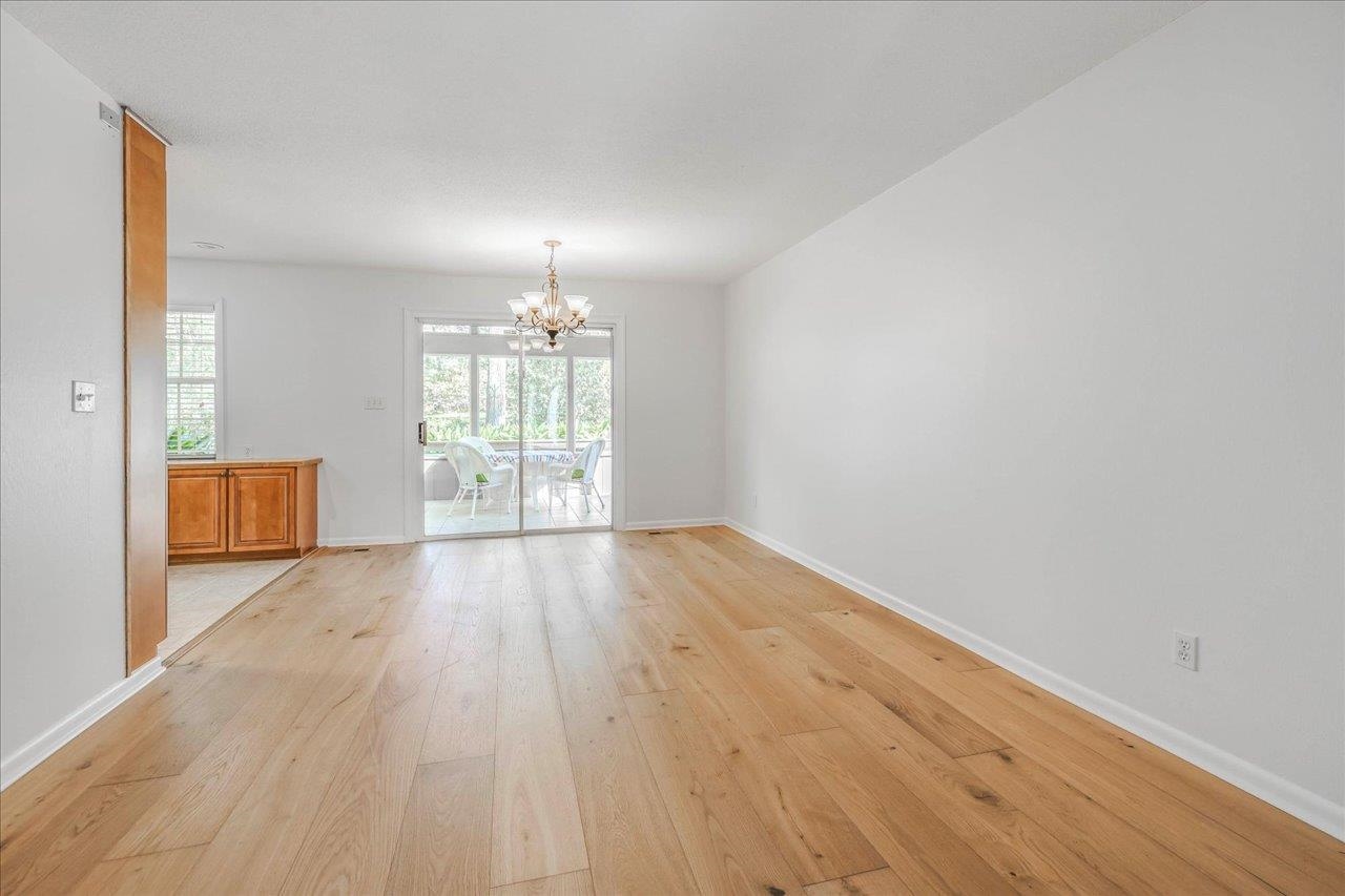 3721 Lifford Circle