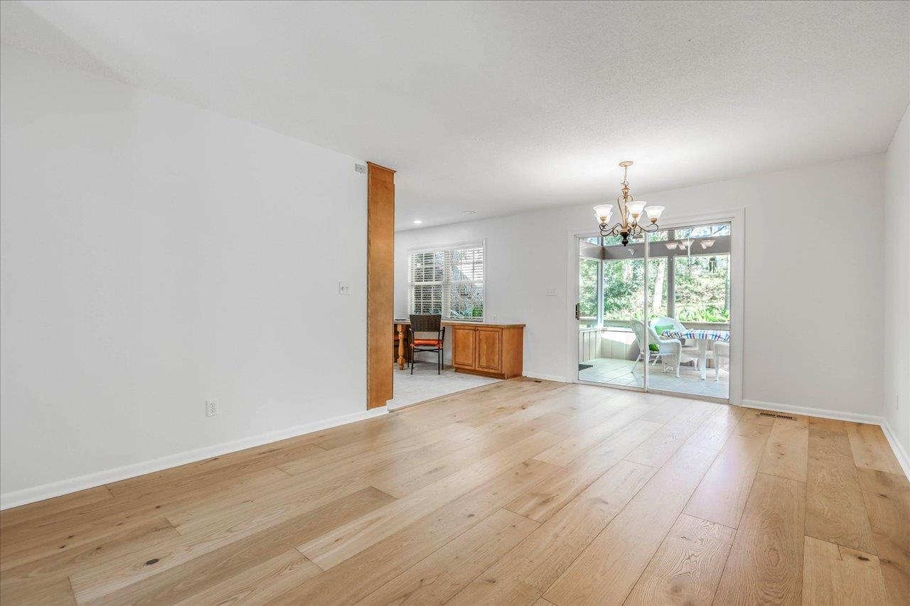 3721 Lifford Circle