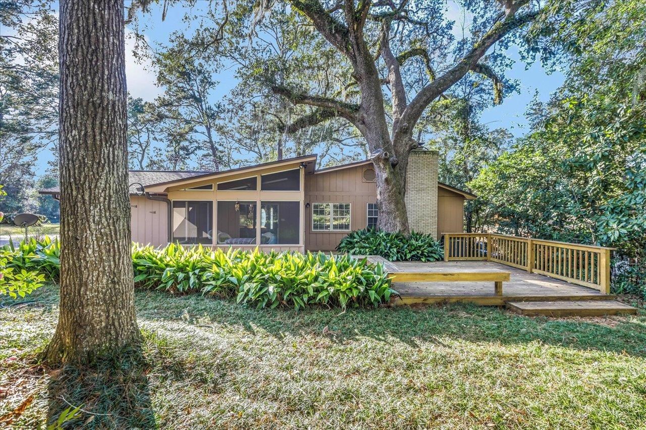 3721 Lifford Circle