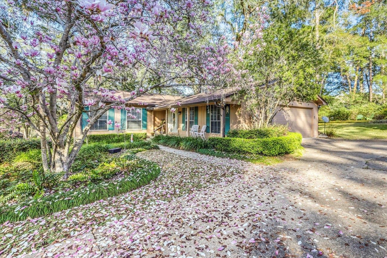 3721 Lifford Circle