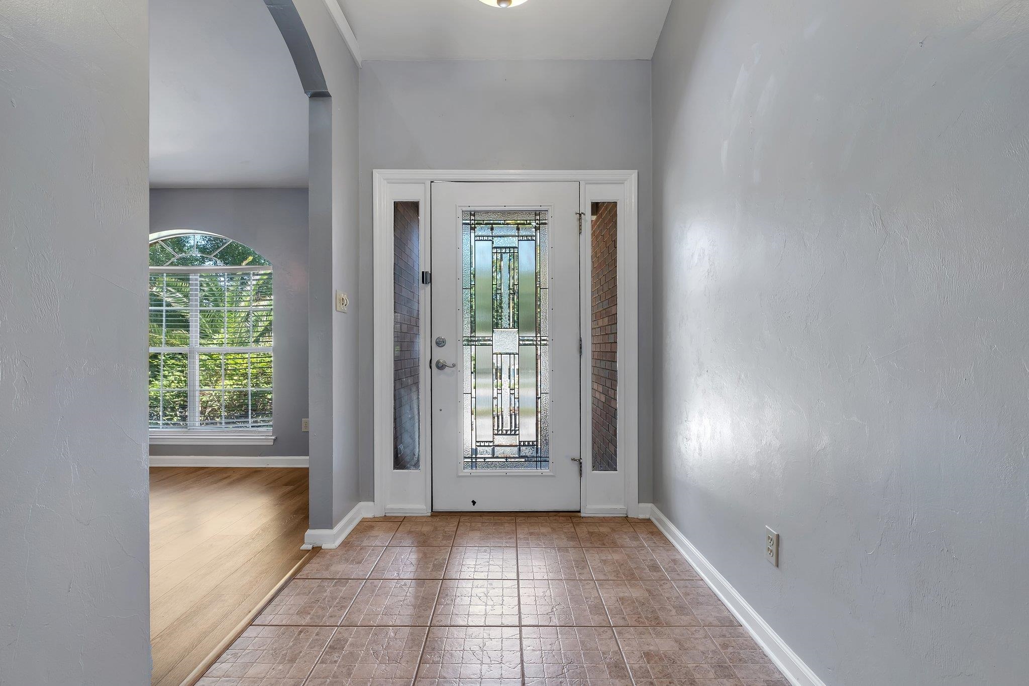 5553 Easton Glen Drive