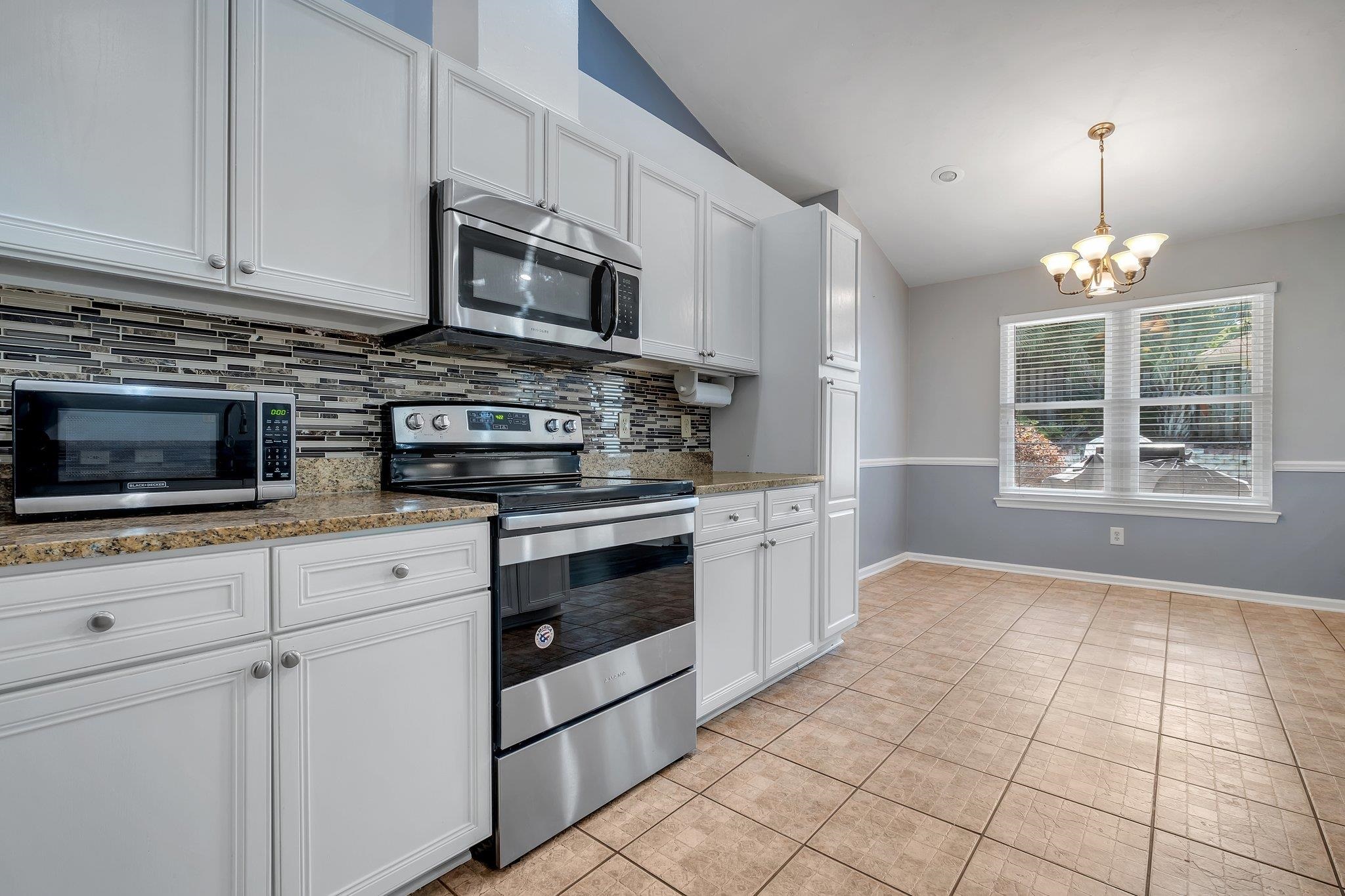 5553 Easton Glen Drive