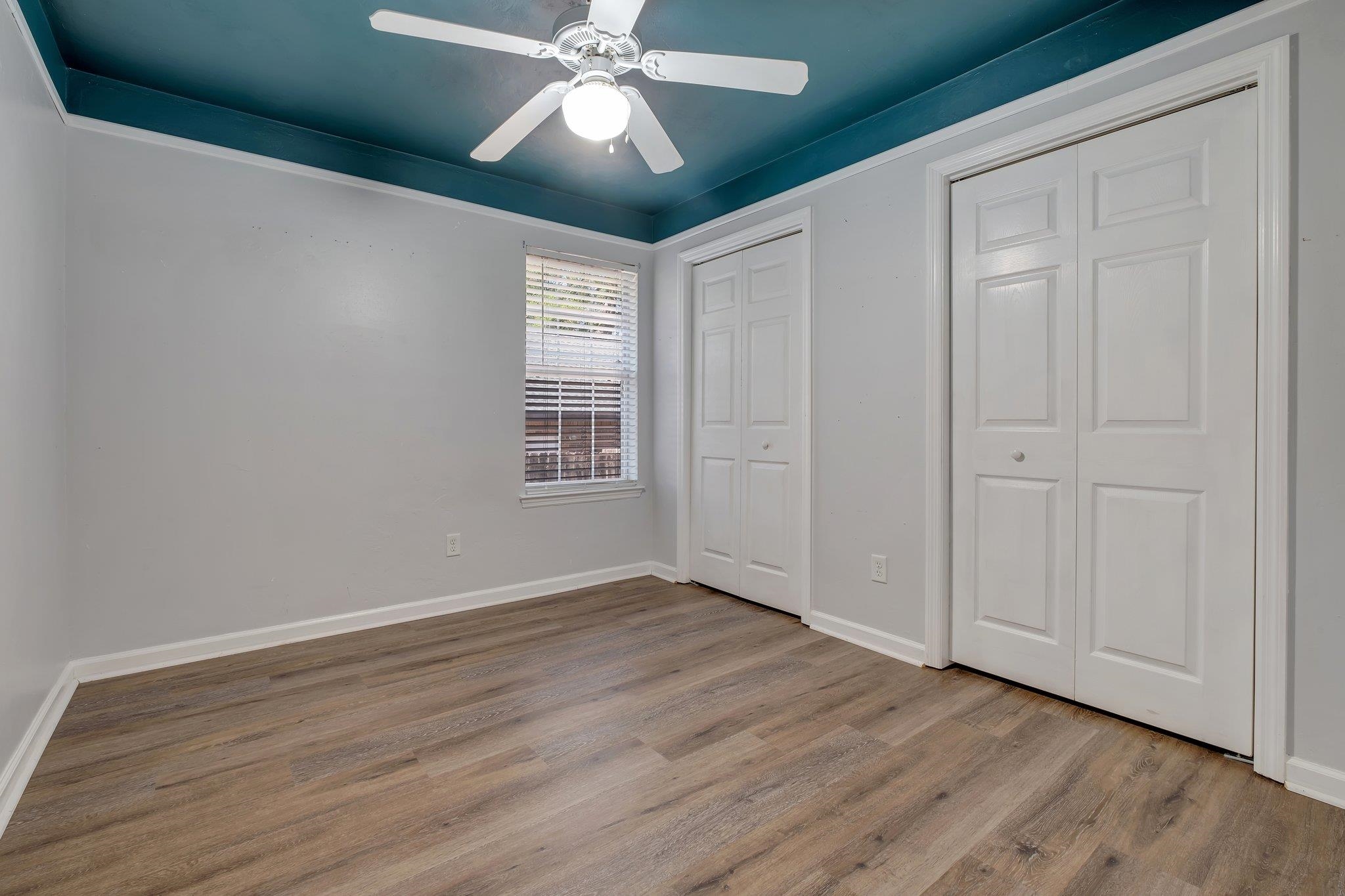 5553 Easton Glen Drive