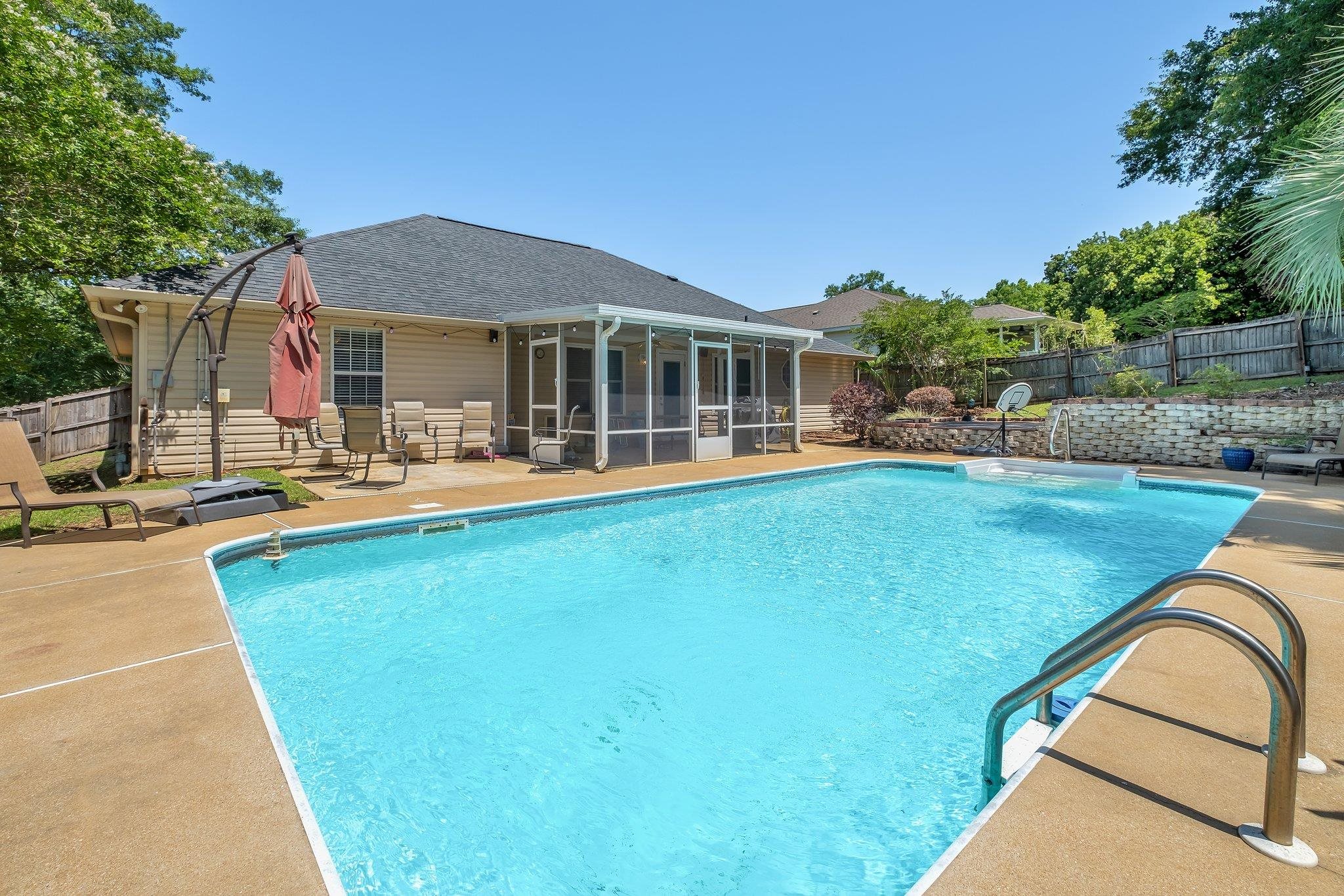 5553 Easton Glen Drive