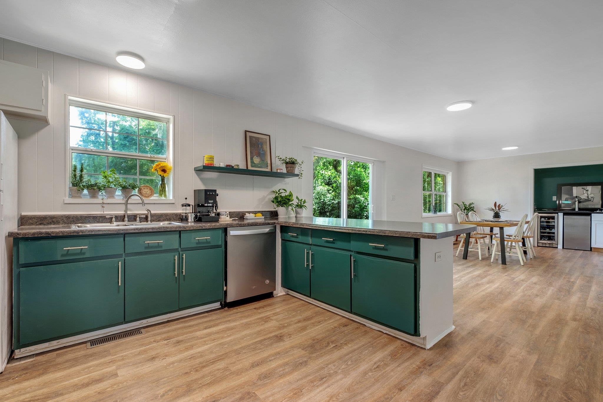 2117 Gibbs Drive