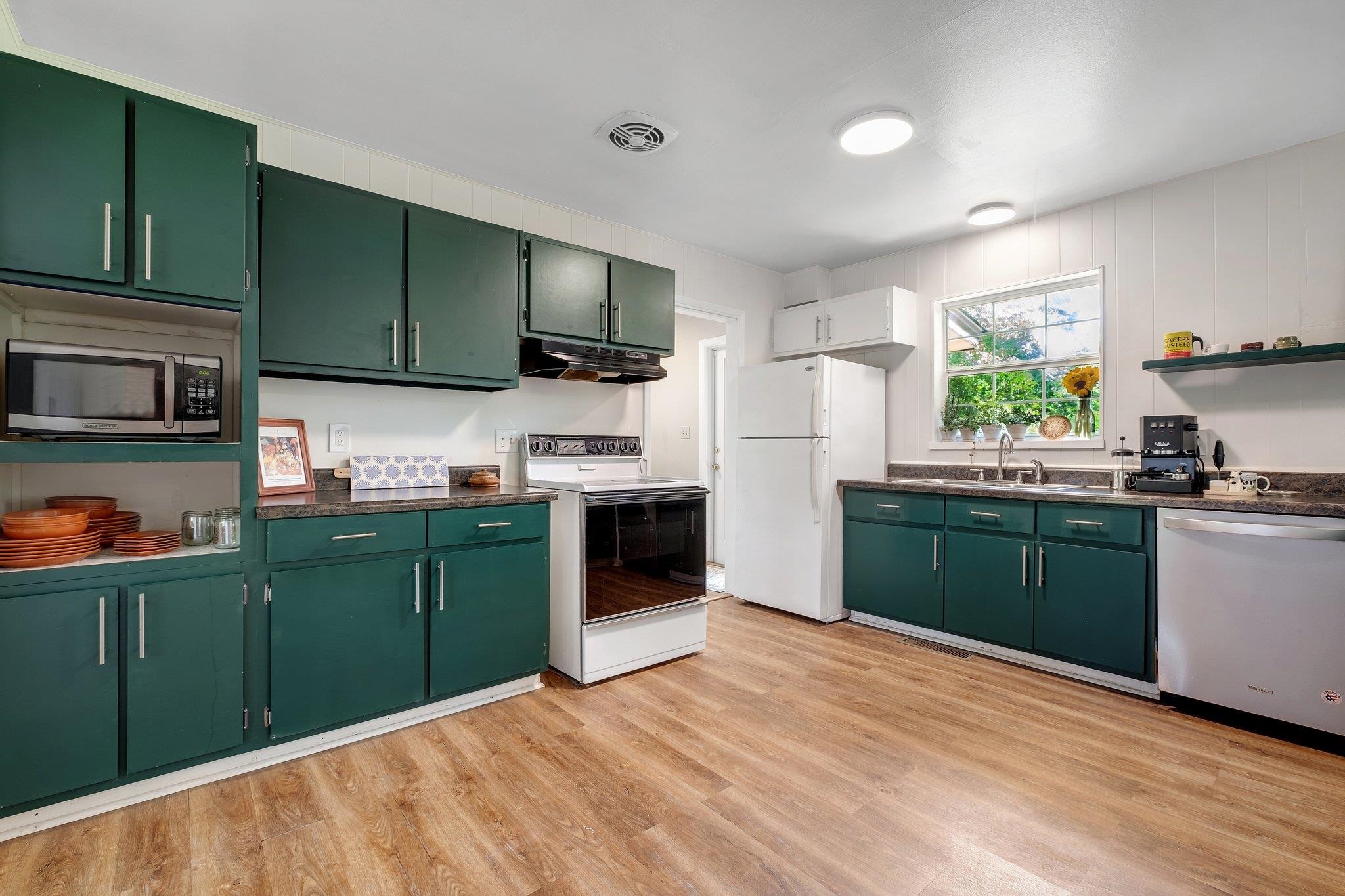 2117 Gibbs Drive