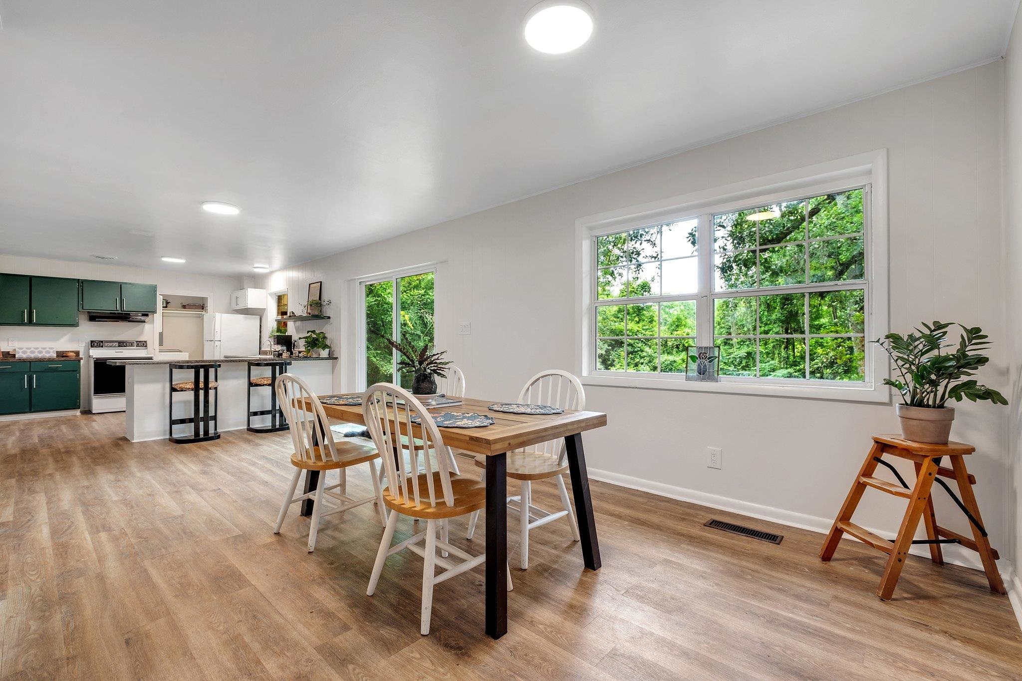 2117 Gibbs Drive