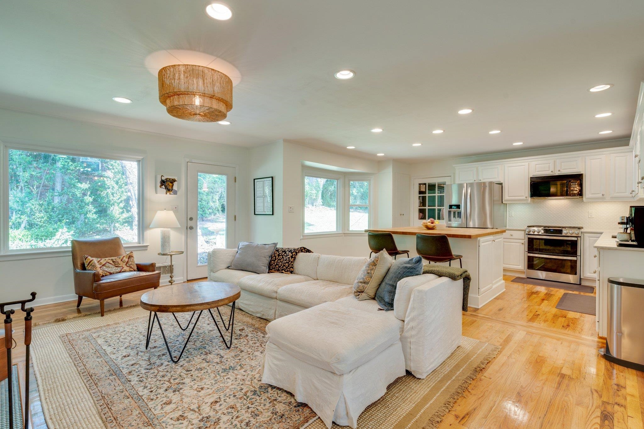 3122 Cabot Drive