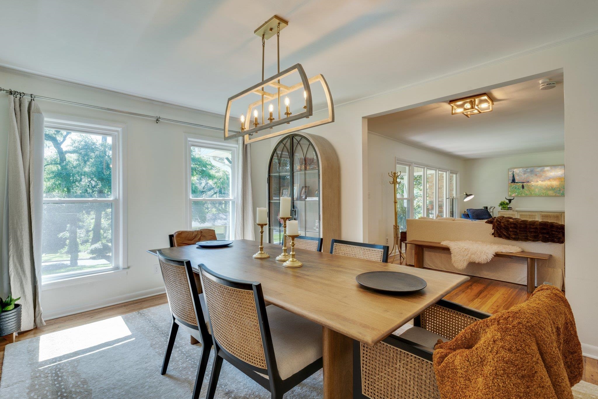 3122 Cabot Drive