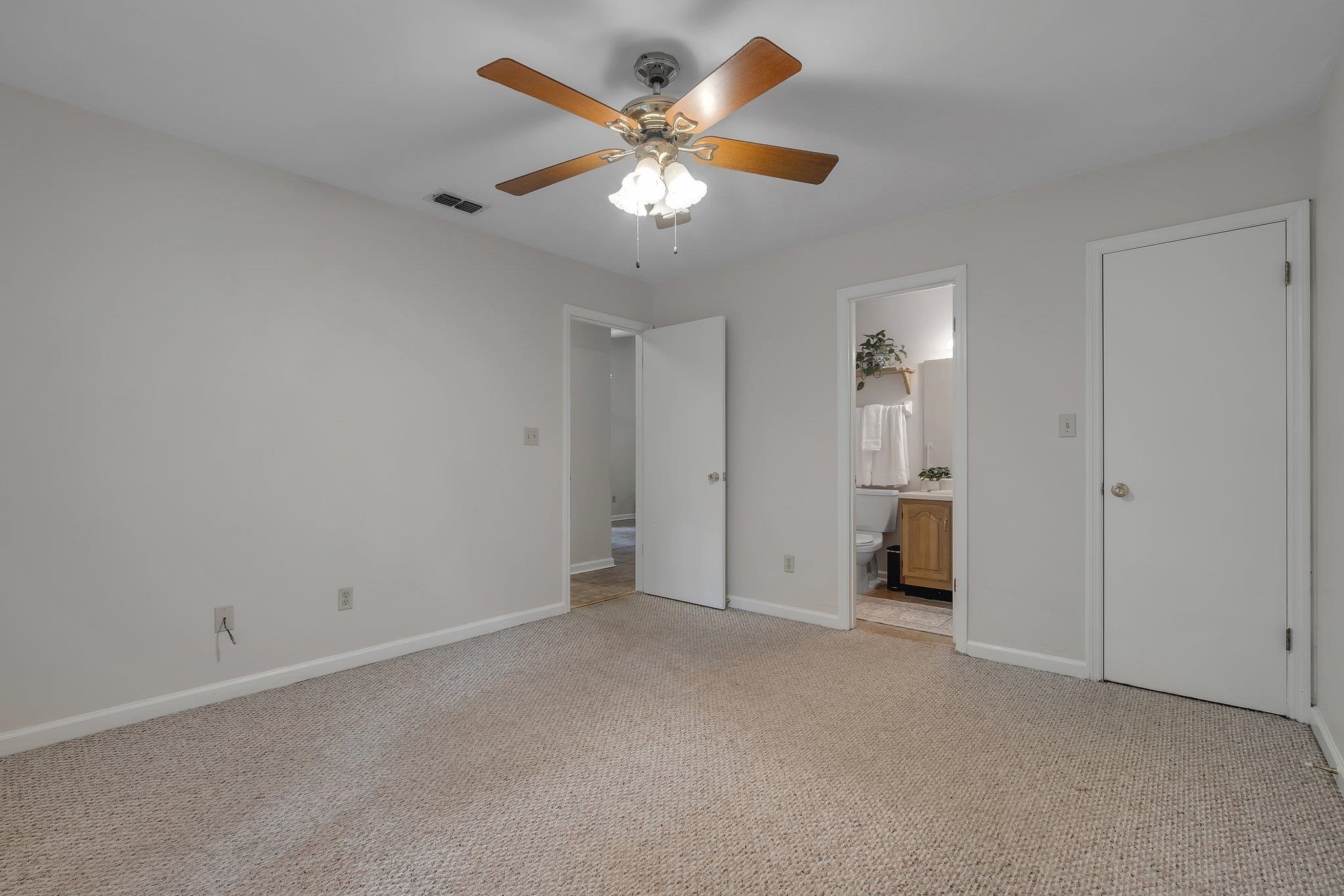 118 Meeting Street Drive