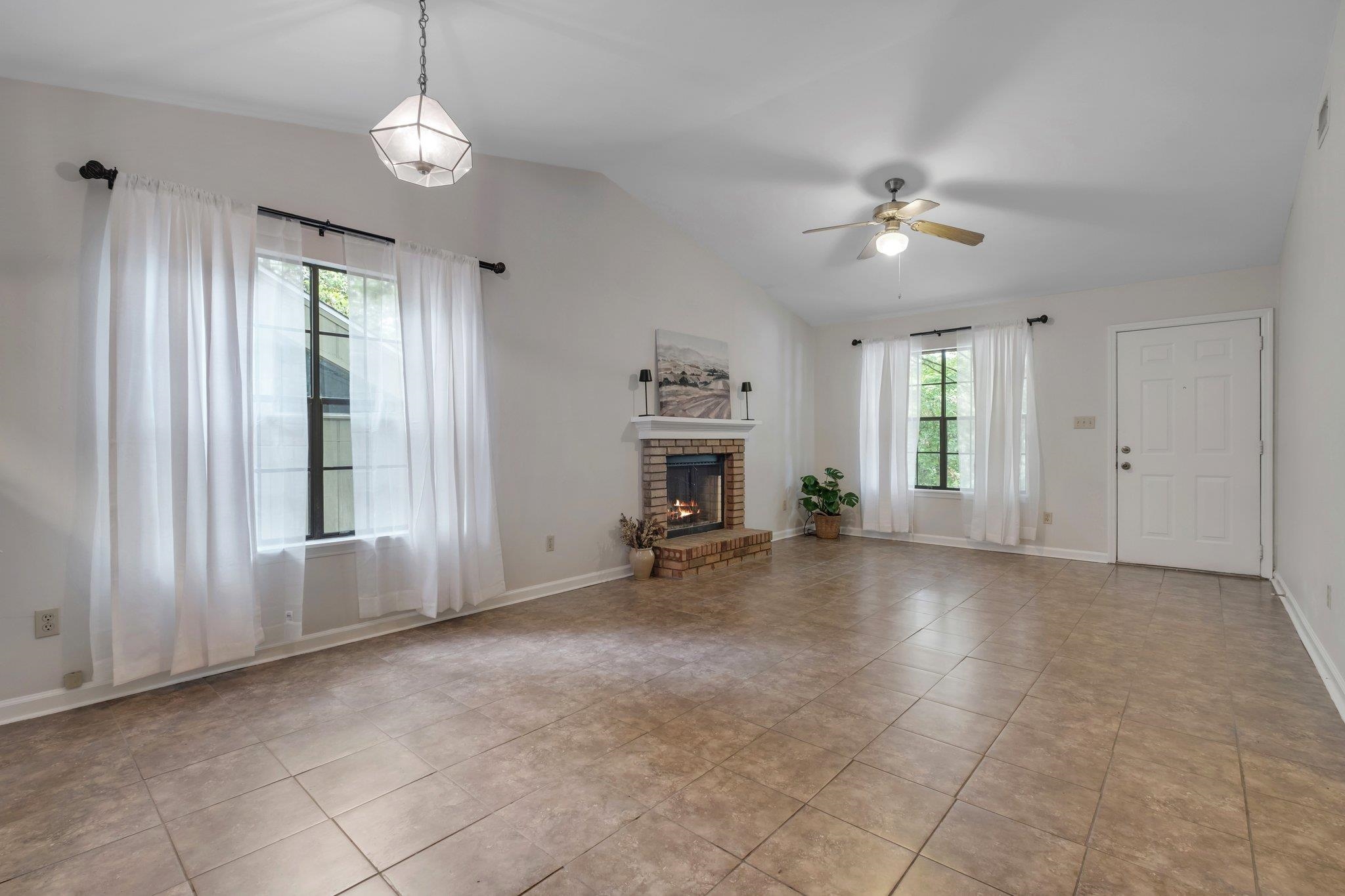 118 Meeting Street Drive