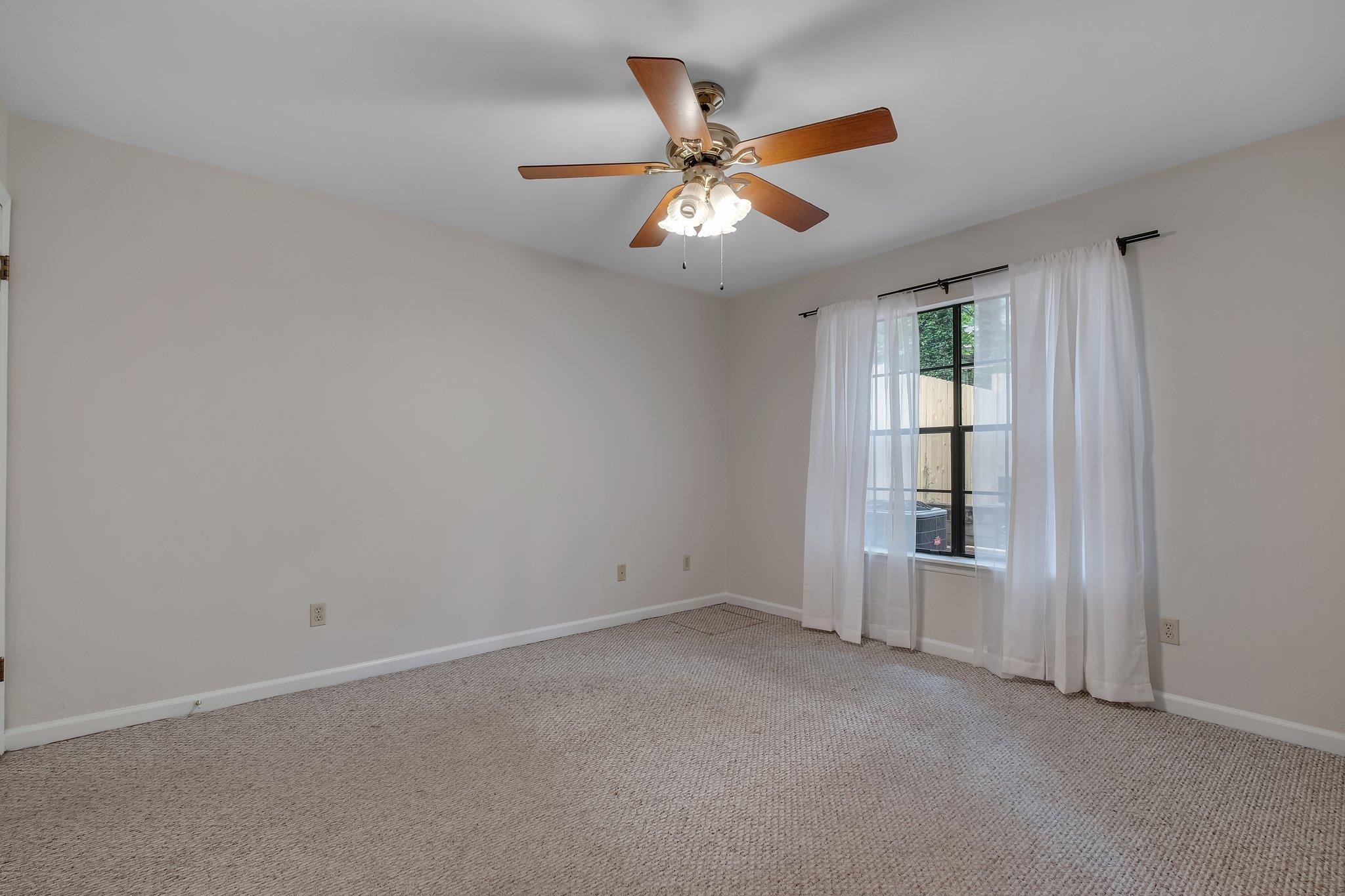 118 Meeting Street Drive