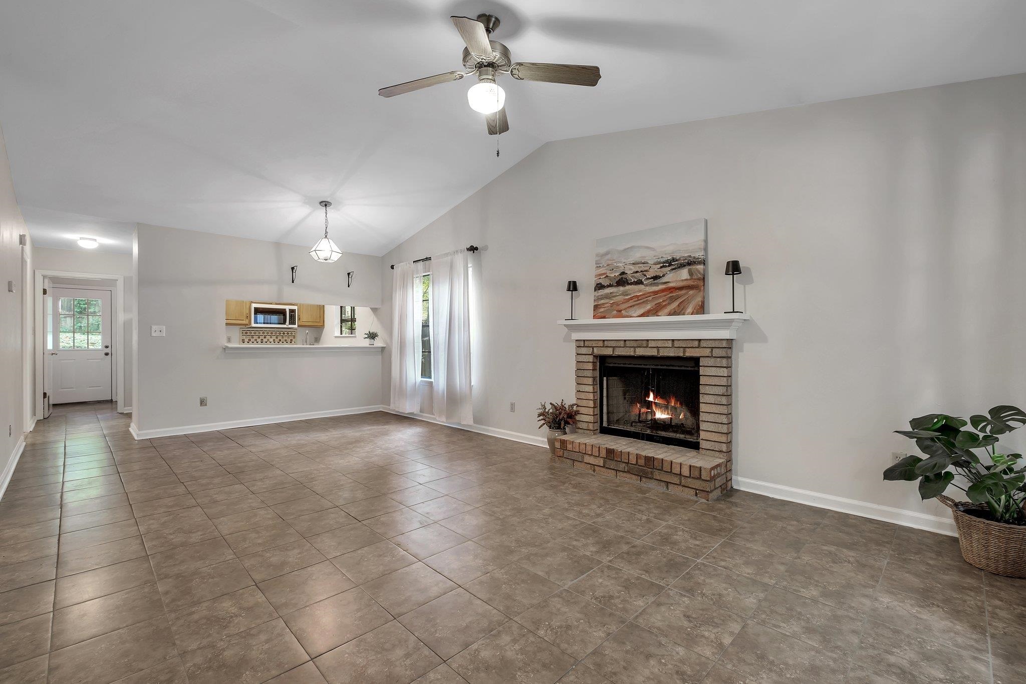 118 Meeting Street Drive