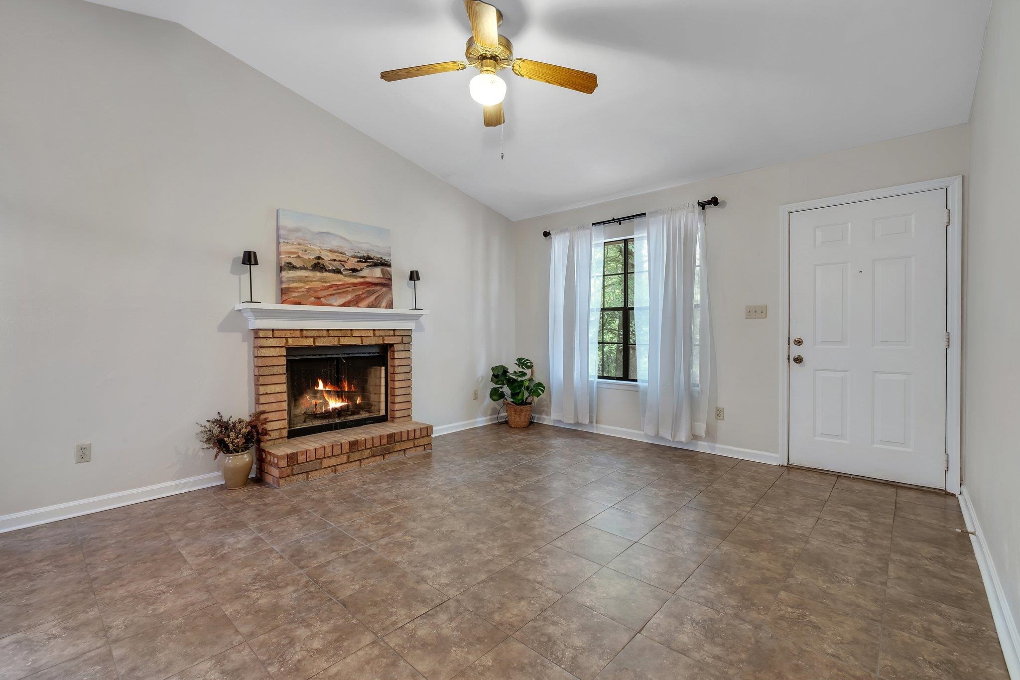 118 Meeting Street Drive
