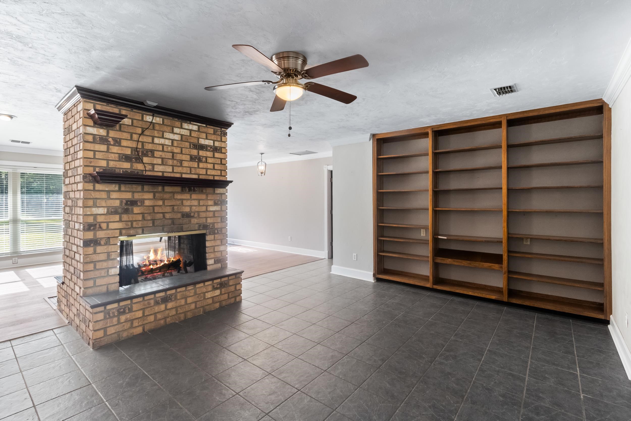 4545 Louvinia Court