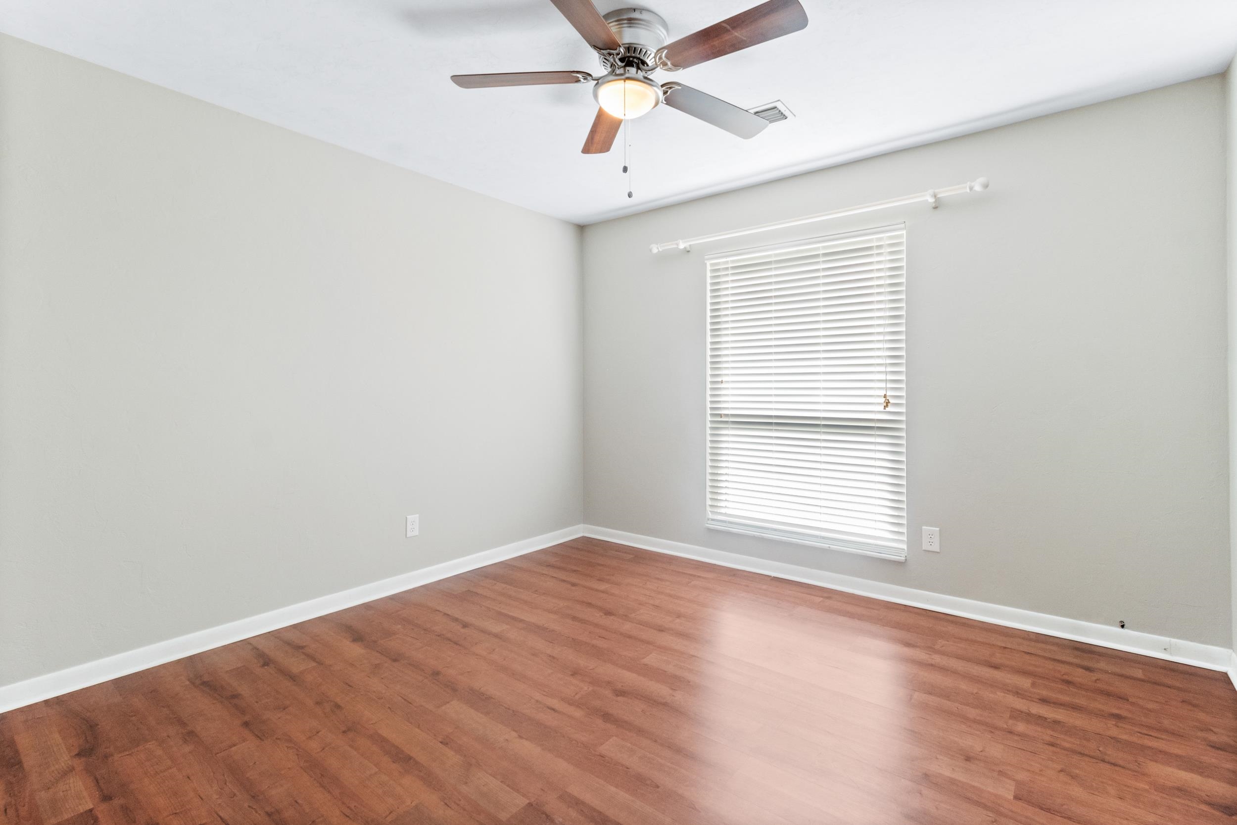 4545 Louvinia Court