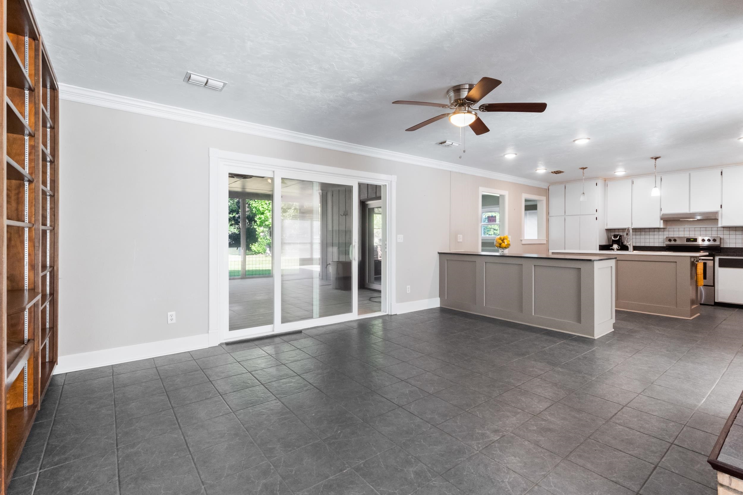4545 Louvinia Court