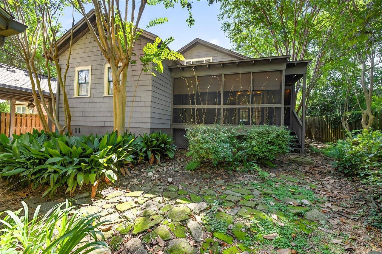 1532 Cristobal Drive