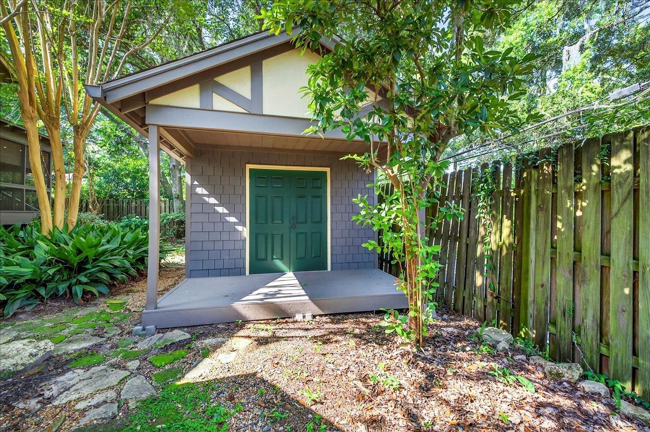 1532 Cristobal Drive