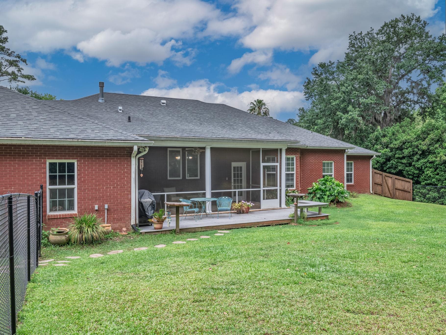 7147 Beech Ridge Trail
