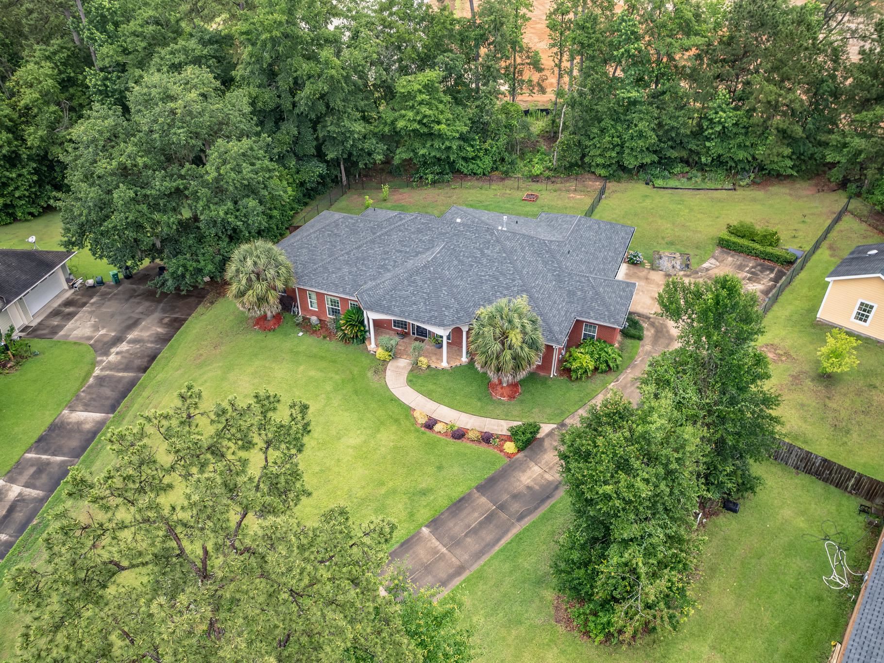 7147 Beech Ridge Trail