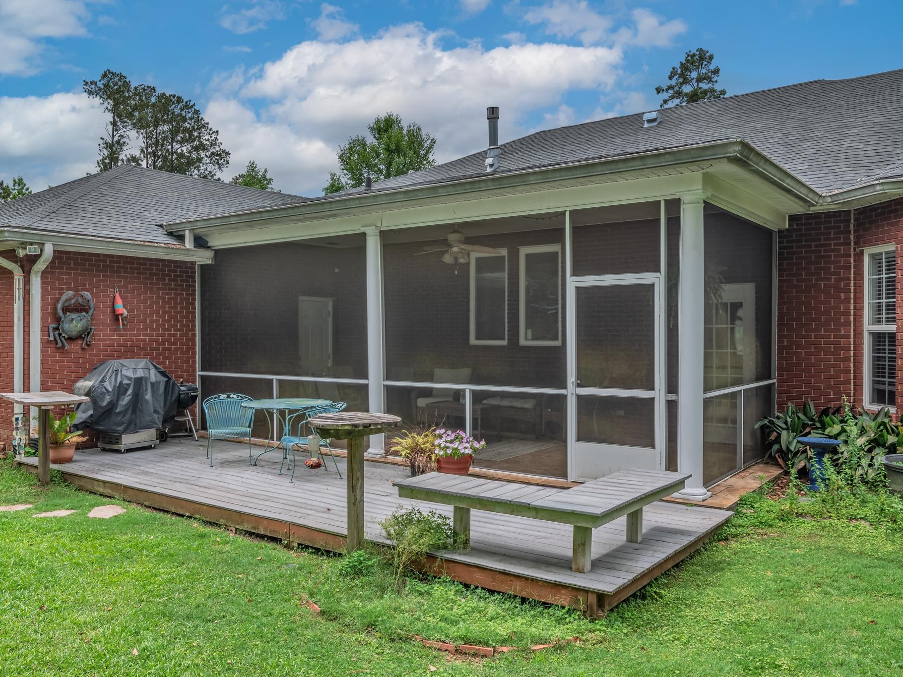 7147 Beech Ridge Trail