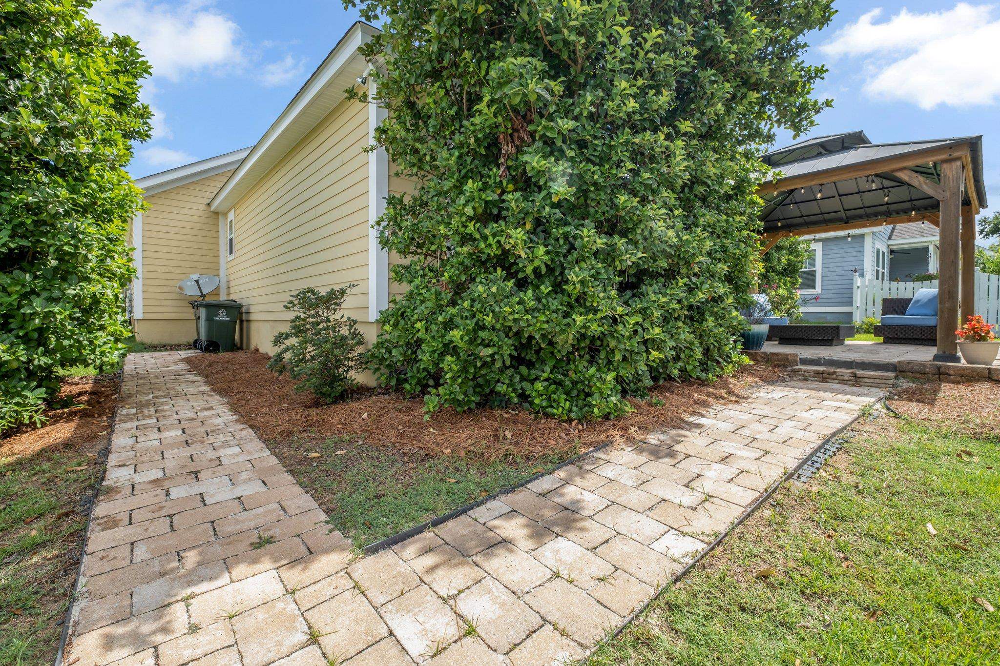 3260 Coneflower Drive