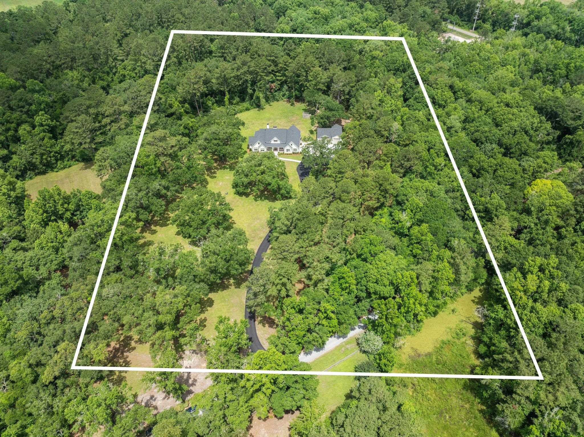 930 Old Farm Road