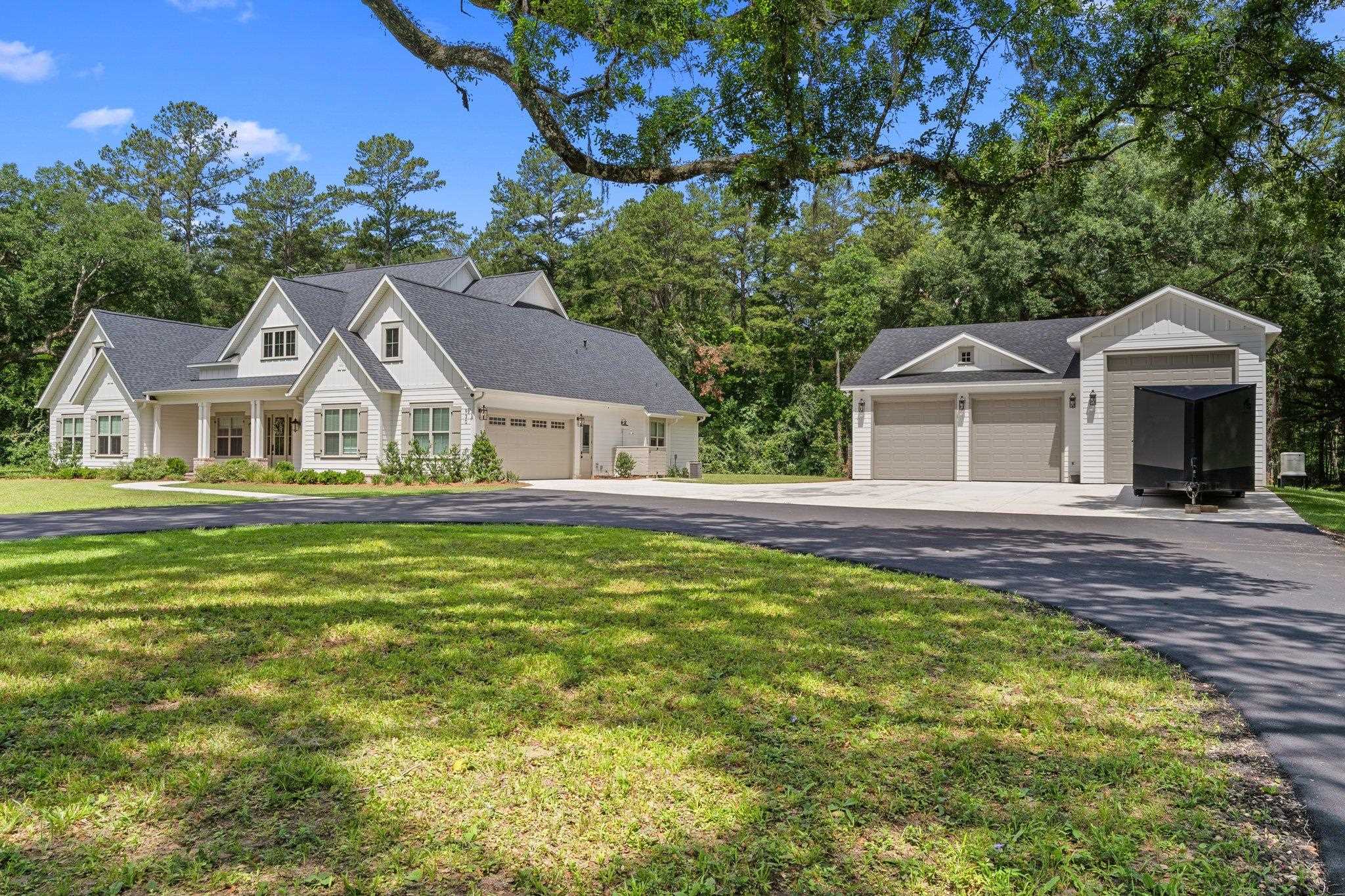 930 Old Farm Road