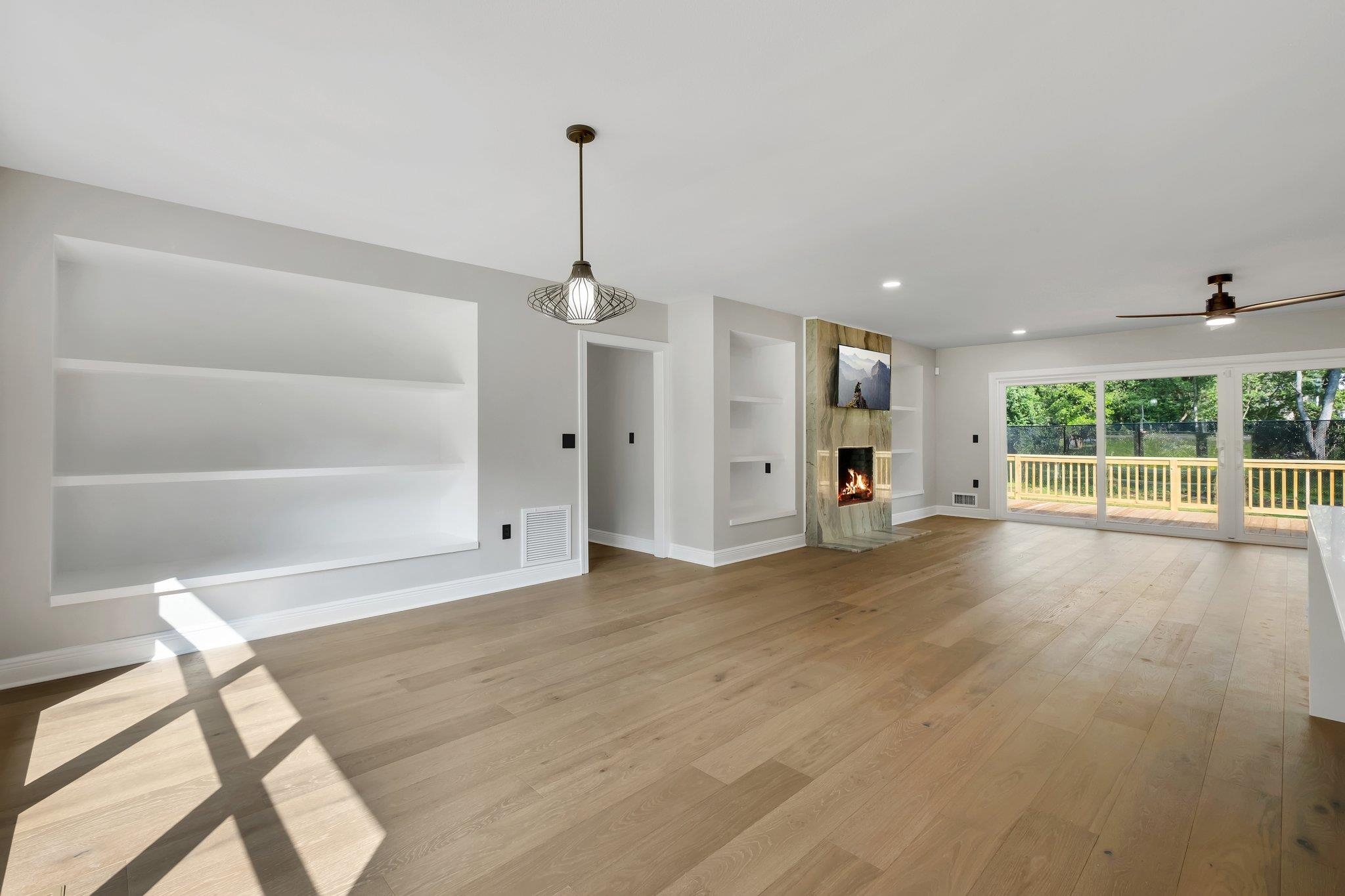 2084 Trescott Drive