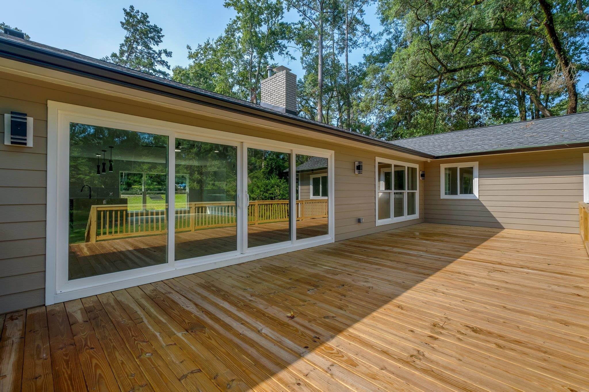 2084 Trescott Drive